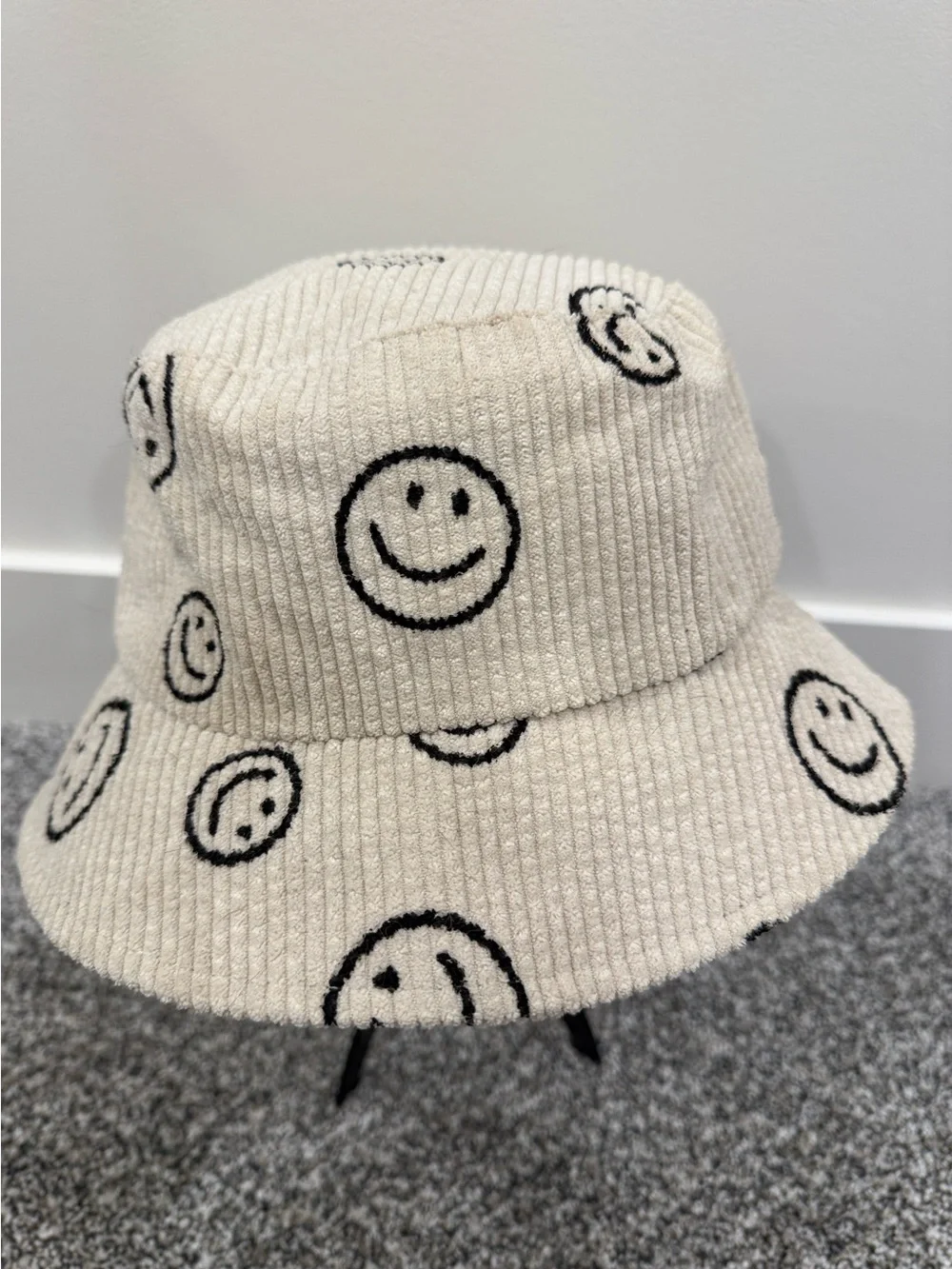 David and Young Cream Corduroy Bucket Hat Black Smileys